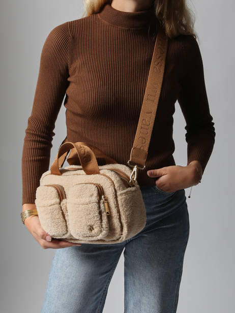 Cross Body Tas Winter Vanessa wu Beige winter MA0143 ander zicht 1